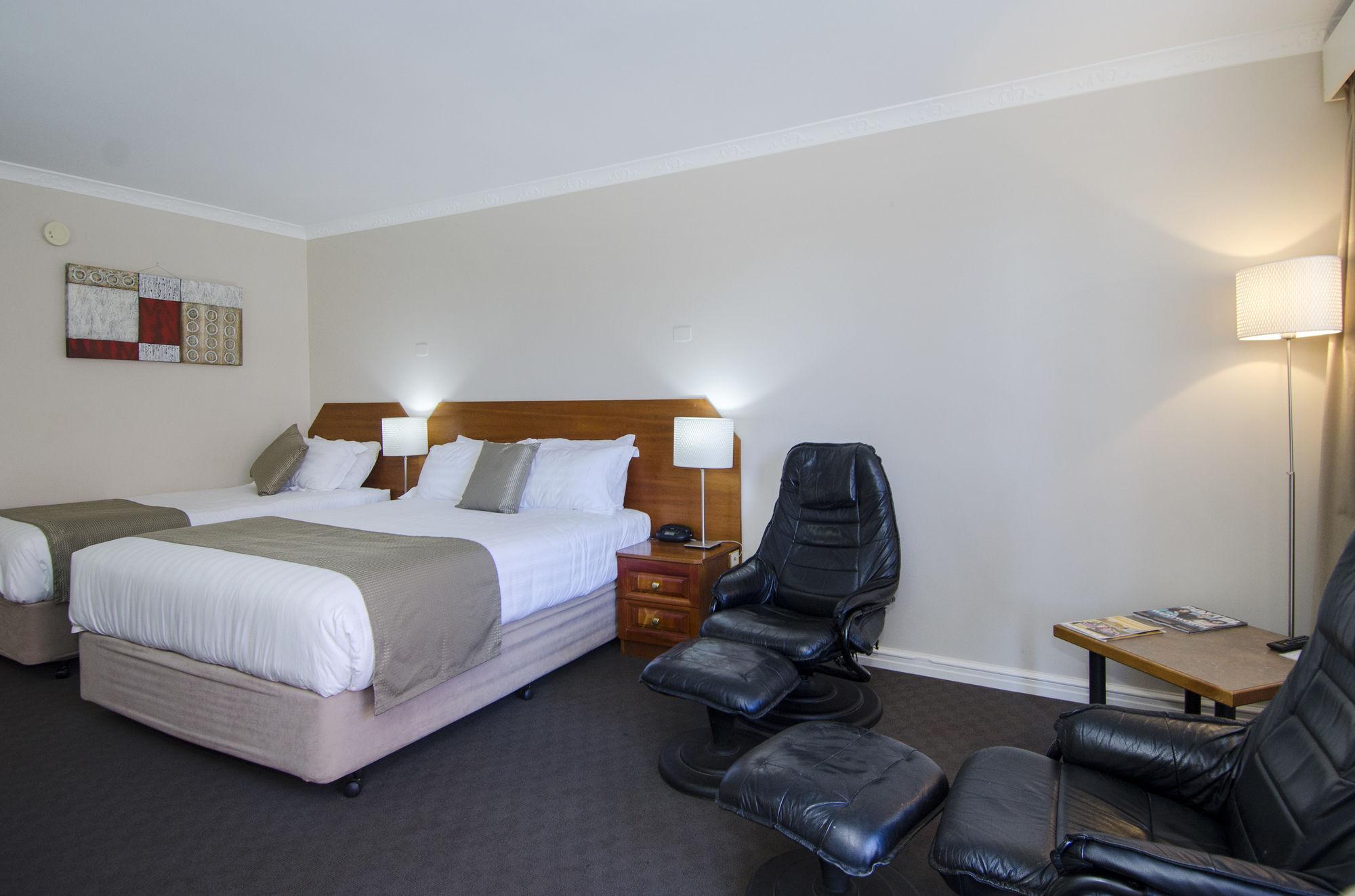 Quality Inn Railway Motel Kalgoorlie Buitenkant foto