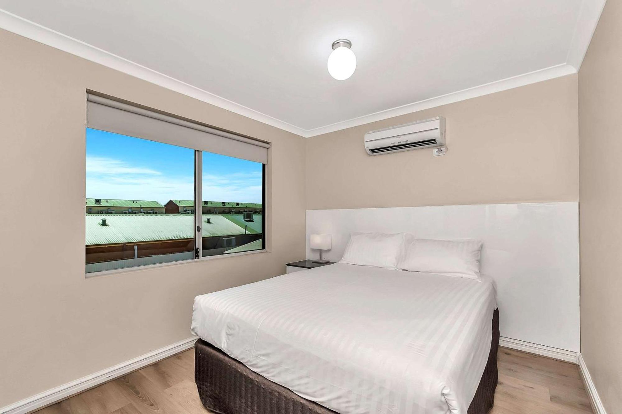 Quality Inn Railway Motel Kalgoorlie Buitenkant foto