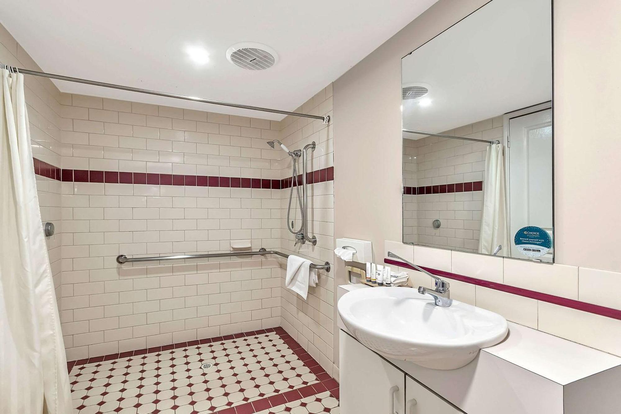 Quality Inn Railway Motel Kalgoorlie Buitenkant foto